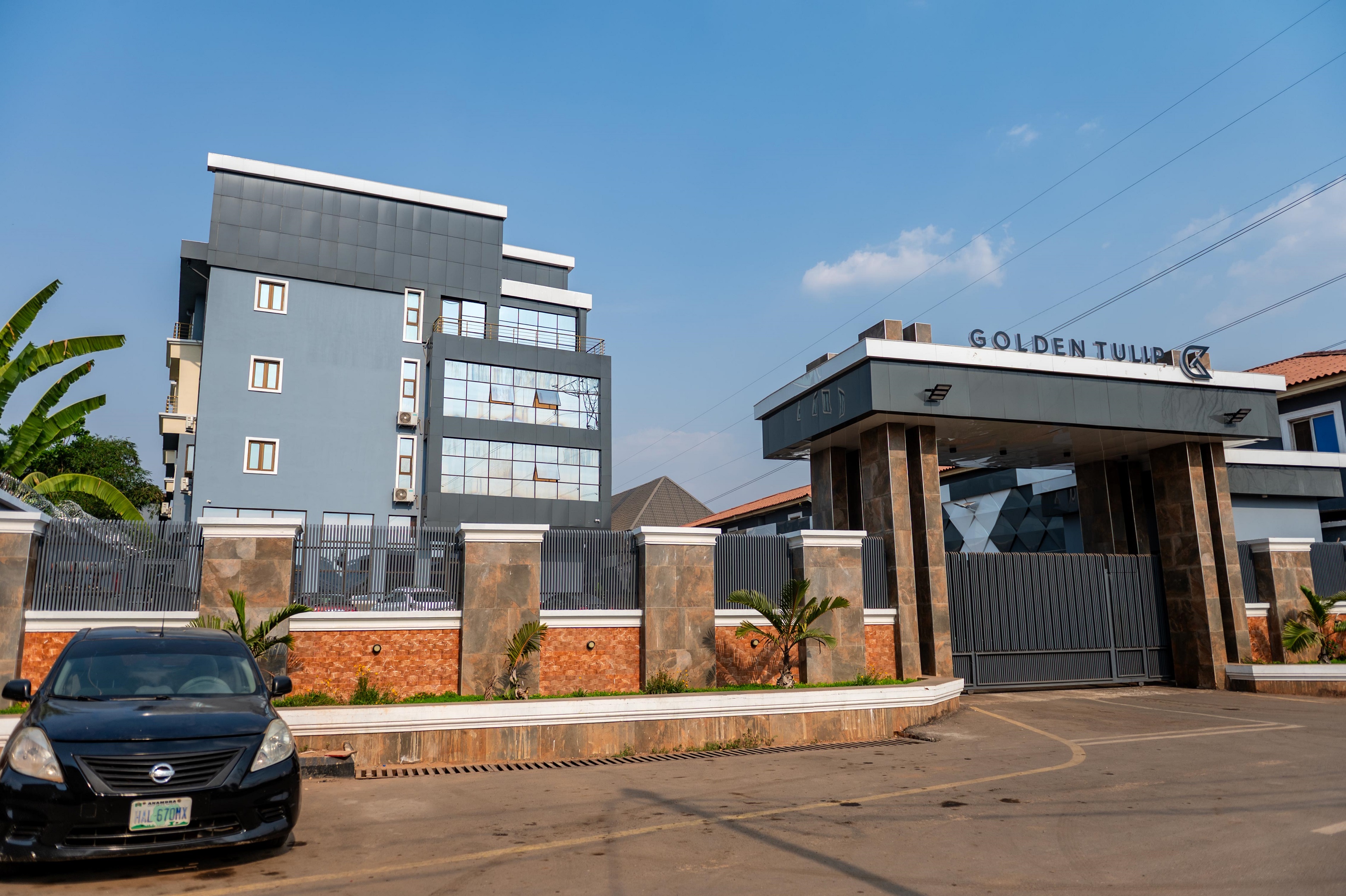 Golden Tulip Crown Prince Hotel, Awka